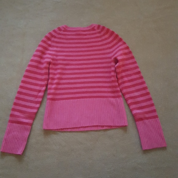 XS Pink & Red Express Lambs Wool Sweater - Picture 3 of 3